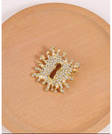 Eva Brooch