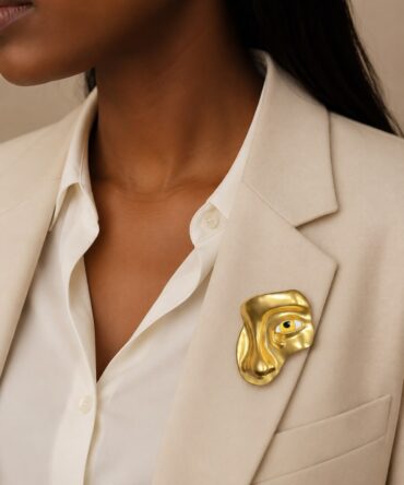 Face Brooch