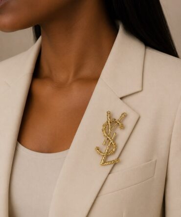 YL Brooch